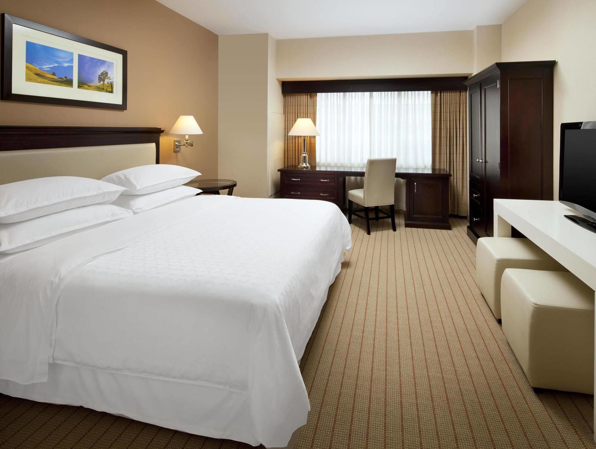 Sheraton Garden Grove-Anaheim South Екстер'єр фото